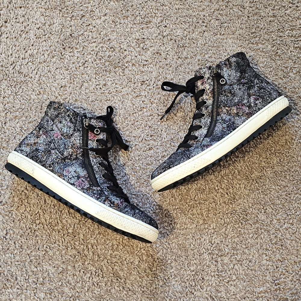 Gabor Black Floral Size 9